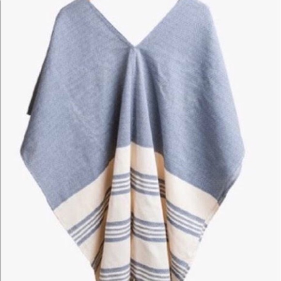 Light weight cotton woven poncho - Picture 2 of 2